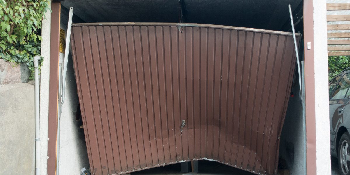 Repairing Garage Door Dents Expert Insights and Practical Advice