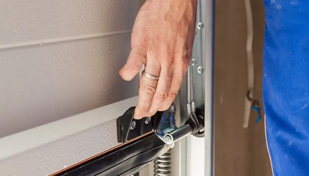 Manual Garage Door Won't Stay Open